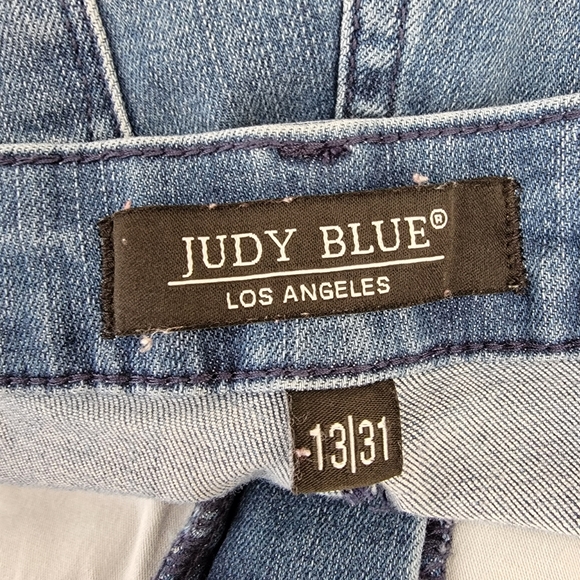 Judy Blue Skinny Fit Jeans - Picture 5 of 9
